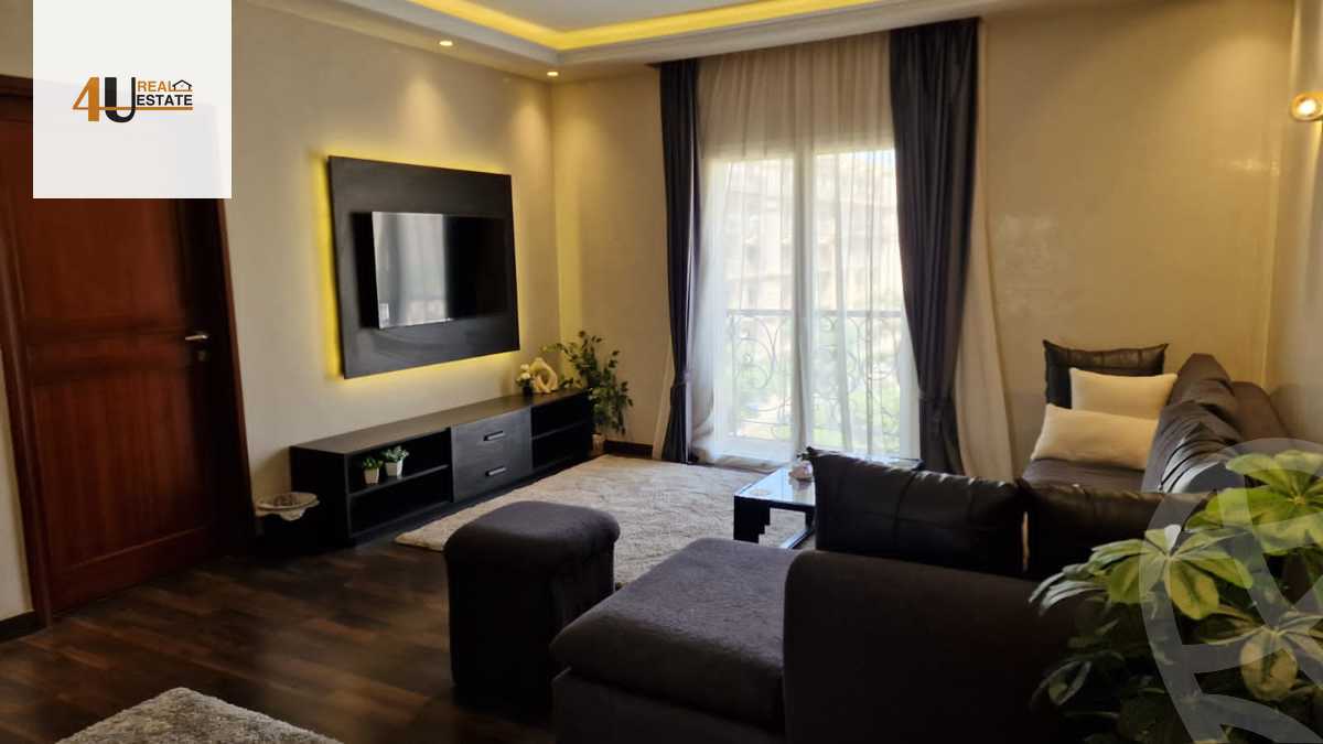 https://aqarmap.com.eg/ar/listing/6187567-for-rent-cairo-new-cairo-compounds-hyde-park-parkway-hyde-park-compound