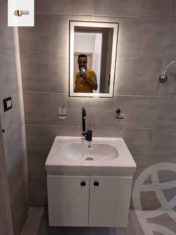 https://aqarmap.com.eg/ar/listing/6206839-for-sale-cairo-new-cairo-compounds-galleria-moon-valley
