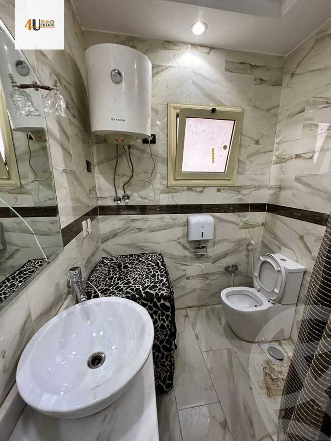 https://aqarmap.com.eg/en/listing/6267317-for-sale-cairo-new-cairo-compounds-el-ashrafia