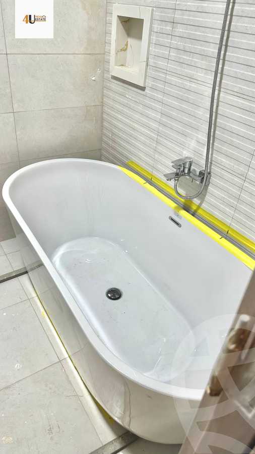 https://aqarmap.com.eg/en/listing/6332139-for-sale-cairo-el-shorouk-lhy-lthlth-shrq-neighbourhood-10