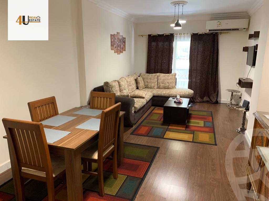 https://aqarmap.com.eg/en/listing/6336121-for-rent-cairo-new-cairo-lrhb-city-phase-1-ahmed-rami-st