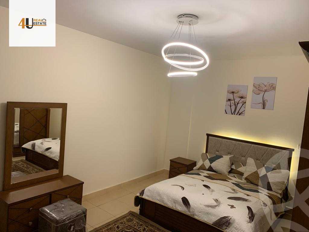 https://aqarmap.com.eg/ar/listing/6386648-for-rent-cairo-new-cairo-lrhb-city-phase-5-talaat-mostafa-st