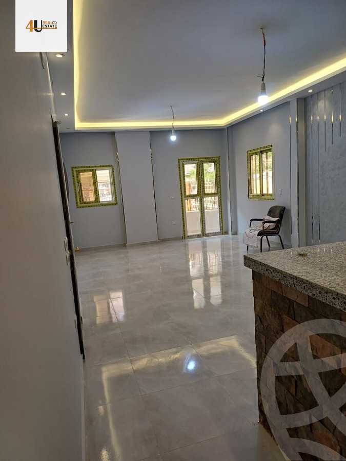 https://aqarmap.com.eg/en/listing/6392355-for-sale-cairo-new-cairo-compounds-el-mostashareen-compound