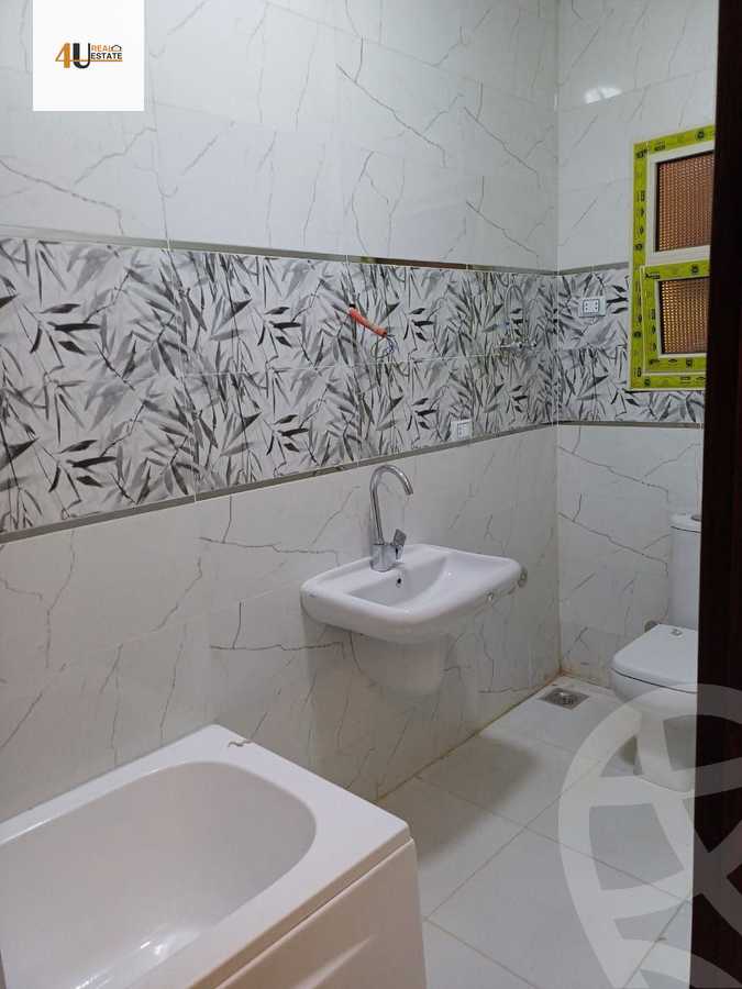 https://aqarmap.com.eg/en/listing/6392355-for-sale-cairo-new-cairo-compounds-el-mostashareen-compound