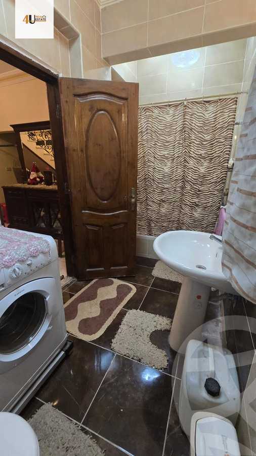 https://aqarmap.com.eg/ar/listing/6501893-for-sale-cairo-new-cairo-el-ahyaa-fourth-neighborhood-street-1