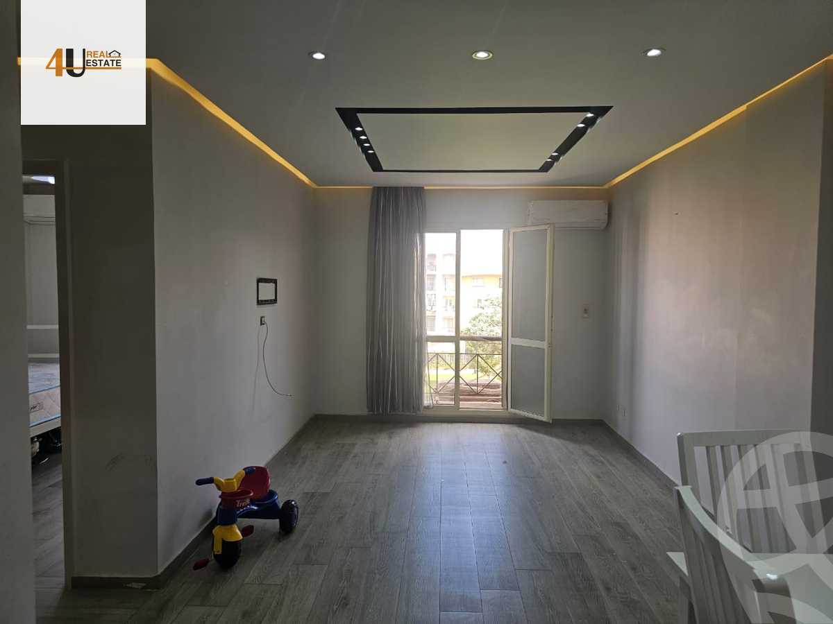 https://aqarmap.com.eg/en/listing/6580944-for-sale-cairo-new-cairo-lrhb-city-phase-1-youssef-el-sebaey-st