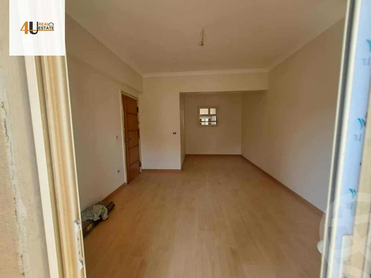 https://aqarmap.com.eg/ar/listing/6588419-for-rent-cairo-new-cairo-compounds-town-residence