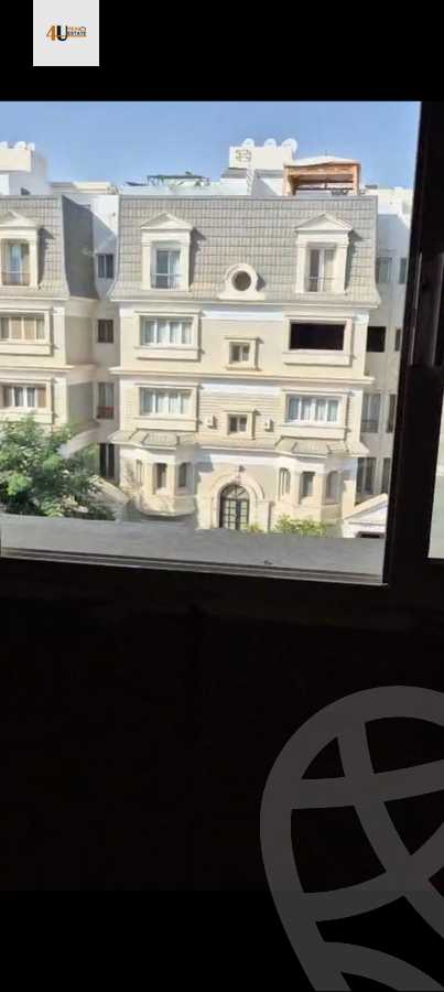 https://aqarmap.com.eg/en/listing/6622407-for-sale-cairo-new-cairo-compounds-mountain-view-hyde-park
