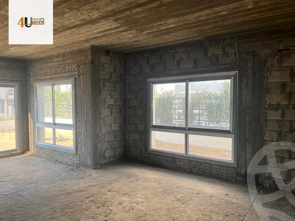 https://aqarmap.com.eg/en/listing/6642358-for-sale-cairo-new-cairo-compounds-hyde-park-park-corner-hyde-park