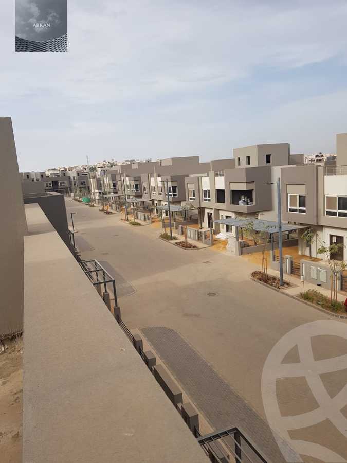 https://aqarmap.com.eg/ar/listing/4855979-for-sale-cairo-el-sheikh-zayed-city-compounds-etapa