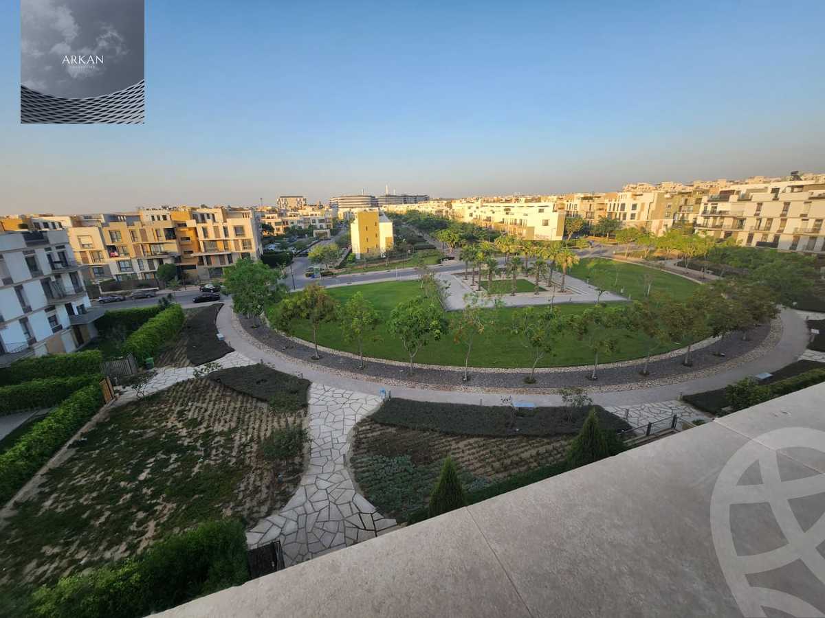 https://aqarmap.com.eg/ar/listing/5306326-for-rent-cairo-el-sheikh-zayed-city-compounds-the-courtyard