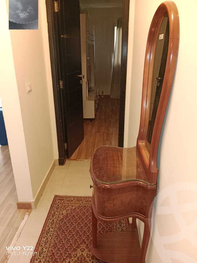 https://aqarmap.com.eg/ar/listing/5309759-for-rent-cairo-el-sheikh-zayed-city-compounds-dh-drys