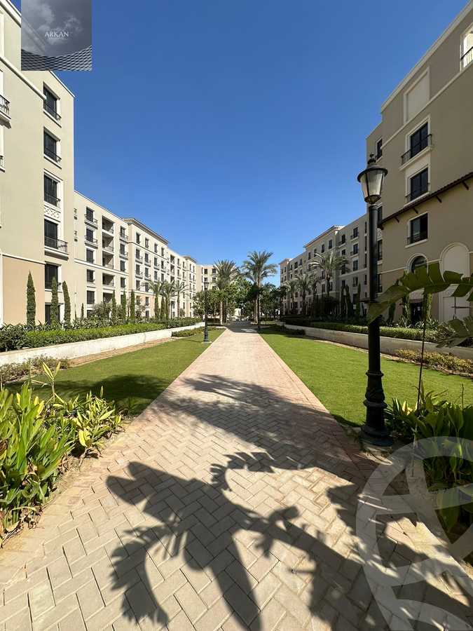 https://aqarmap.com.eg/ar/listing/5332919-for-sale-cairo-el-sheikh-zayed-city-compounds-kmbwnd-fyldj-wyst-dr-llttwyr