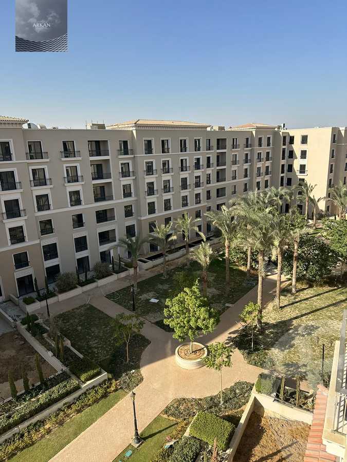 https://aqarmap.com.eg/ar/listing/5333007-for-sale-cairo-el-sheikh-zayed-city-compounds-kmbwnd-fyldj-wyst-dr-llttwyr