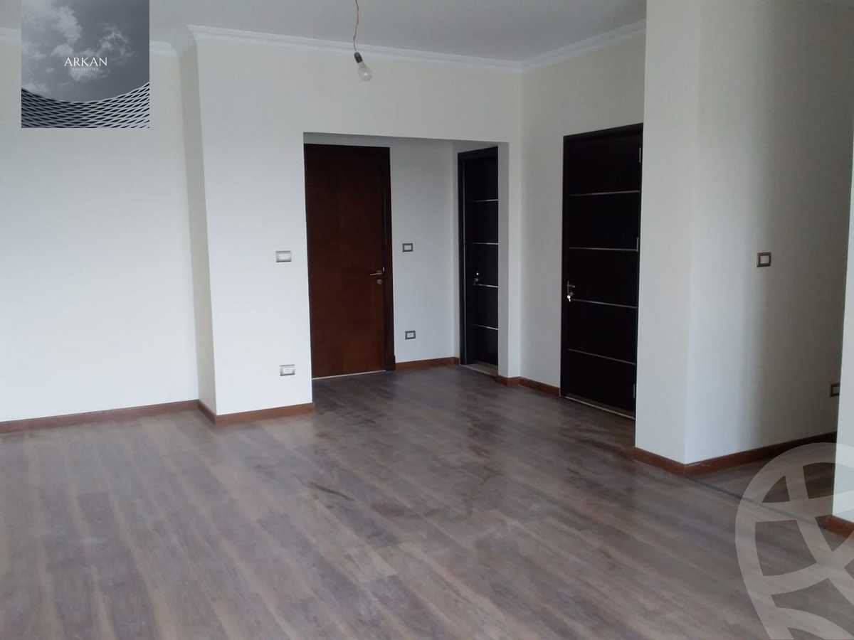 https://aqarmap.com.eg/en/listing/5371384-for-rent-cairo-el-sheikh-zayed-city-compounds-kmbwnd-wyst-twn-swdyk
