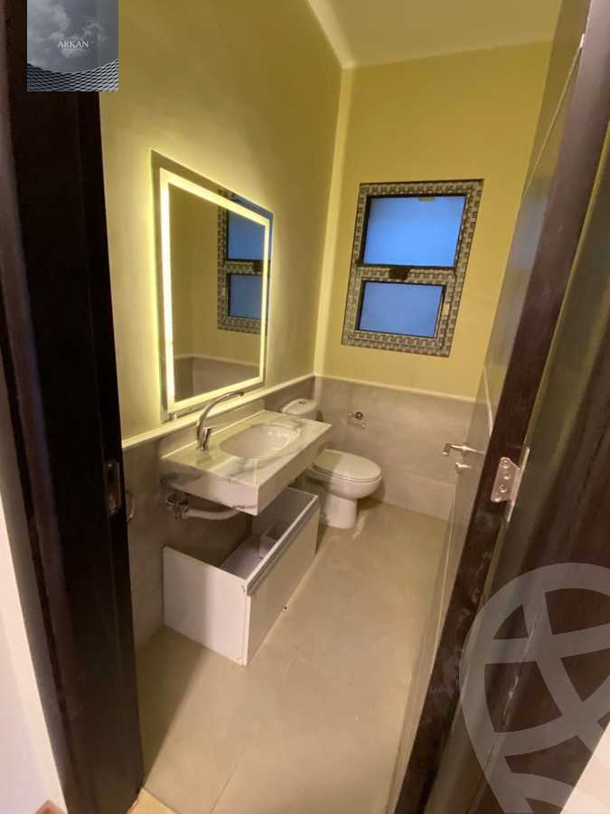 https://aqarmap.com.eg/en/listing/5371384-for-rent-cairo-el-sheikh-zayed-city-compounds-kmbwnd-wyst-twn-swdyk