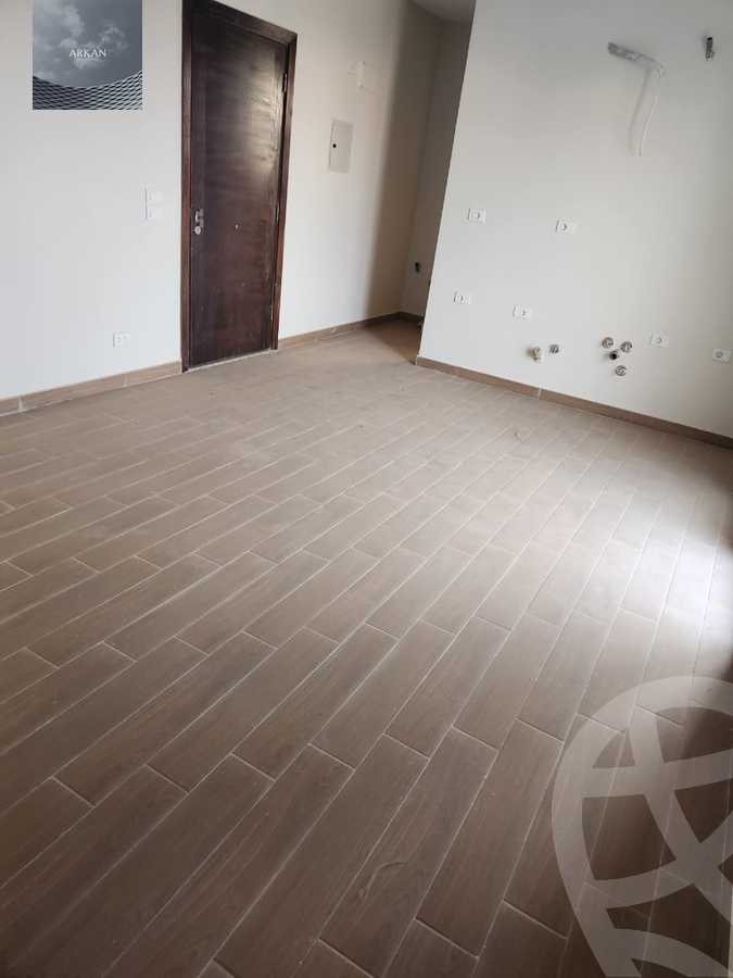 https://aqarmap.com.eg/ar/listing/5383405-for-rent-cairo-el-sheikh-zayed-city-compounds-the-courtyard
