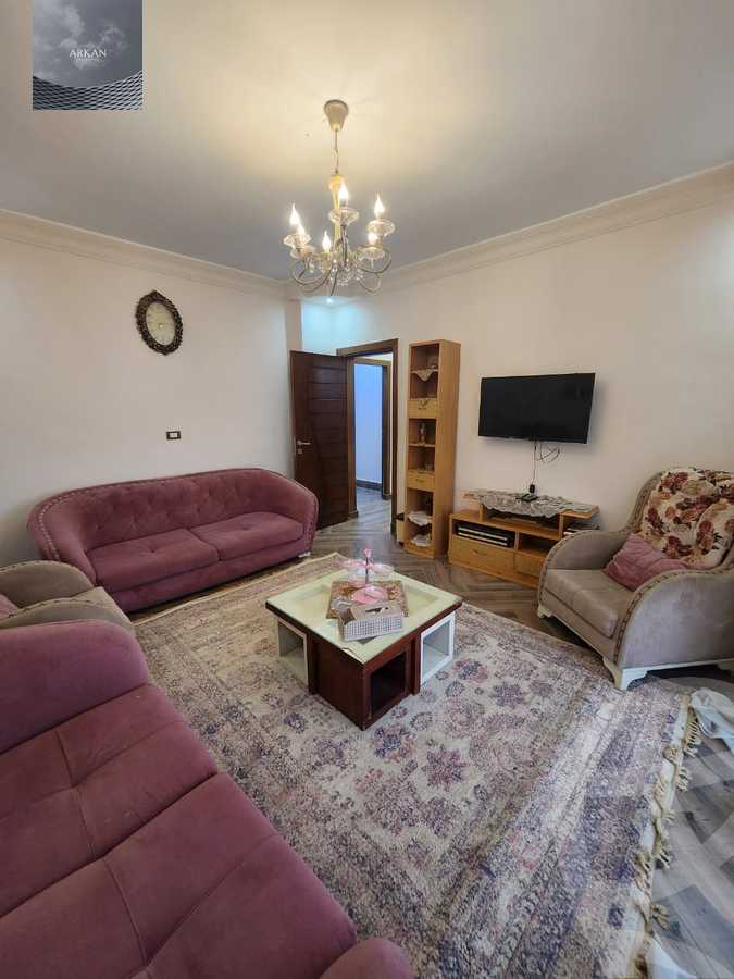 https://aqarmap.com.eg/en/listing/5383724-for-sale-cairo-el-sheikh-zayed-city-compounds-el-khamayel