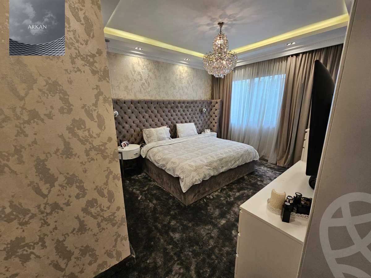 https://aqarmap.com.eg/ar/listing/5383764-for-rent-cairo-6th-of-october-compounds-aeon
