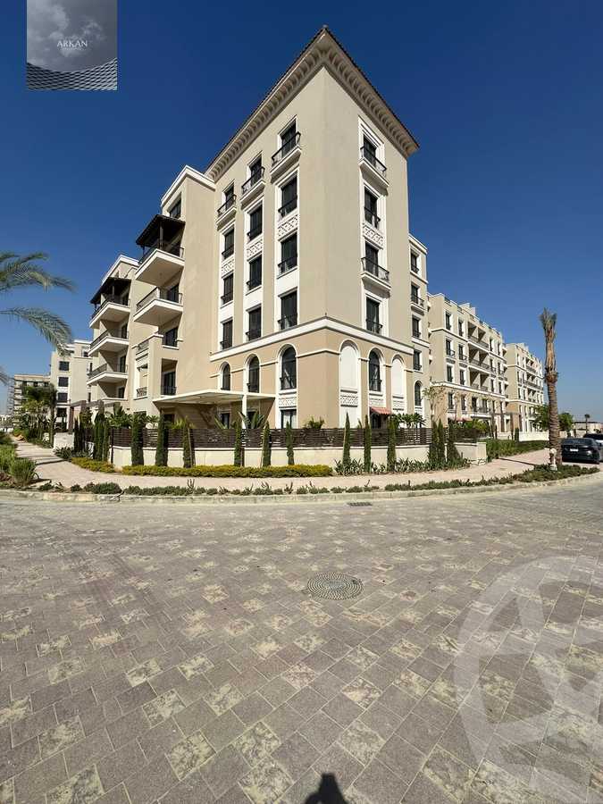https://aqarmap.com.eg/ar/listing/5383941-for-sale-cairo-el-sheikh-zayed-city-compounds-kmbwnd-fyldj-wyst-dr-llttwyr