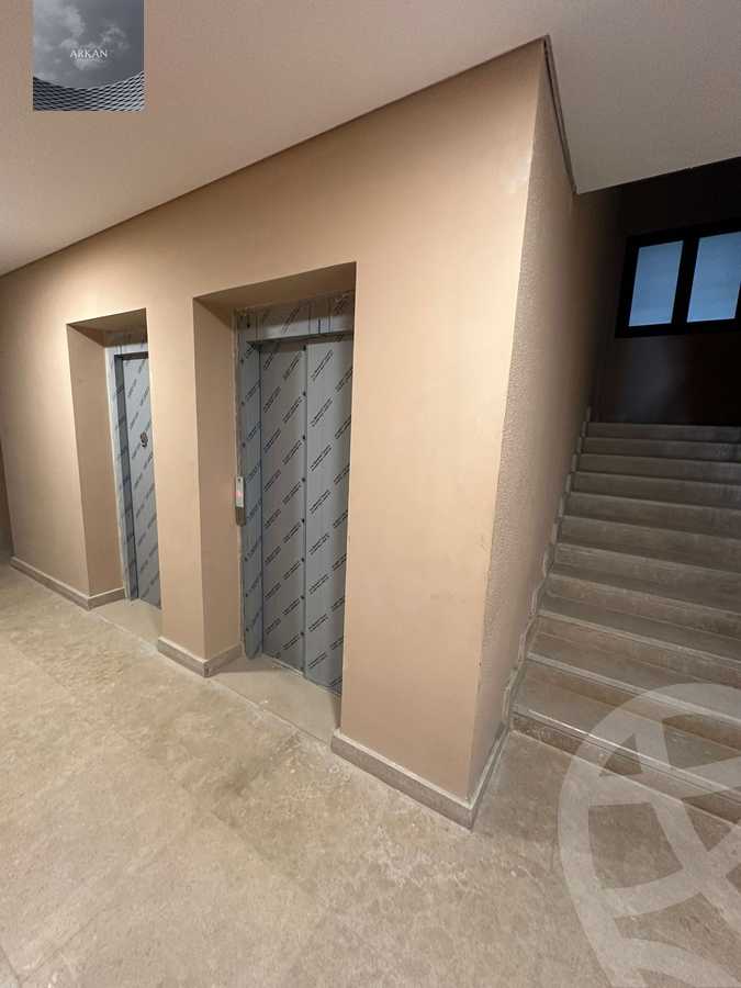 https://aqarmap.com.eg/en/listing/5383979-for-sale-cairo-el-sheikh-zayed-city-compounds-kmbwnd-fyldj-wyst-dr-llttwyr