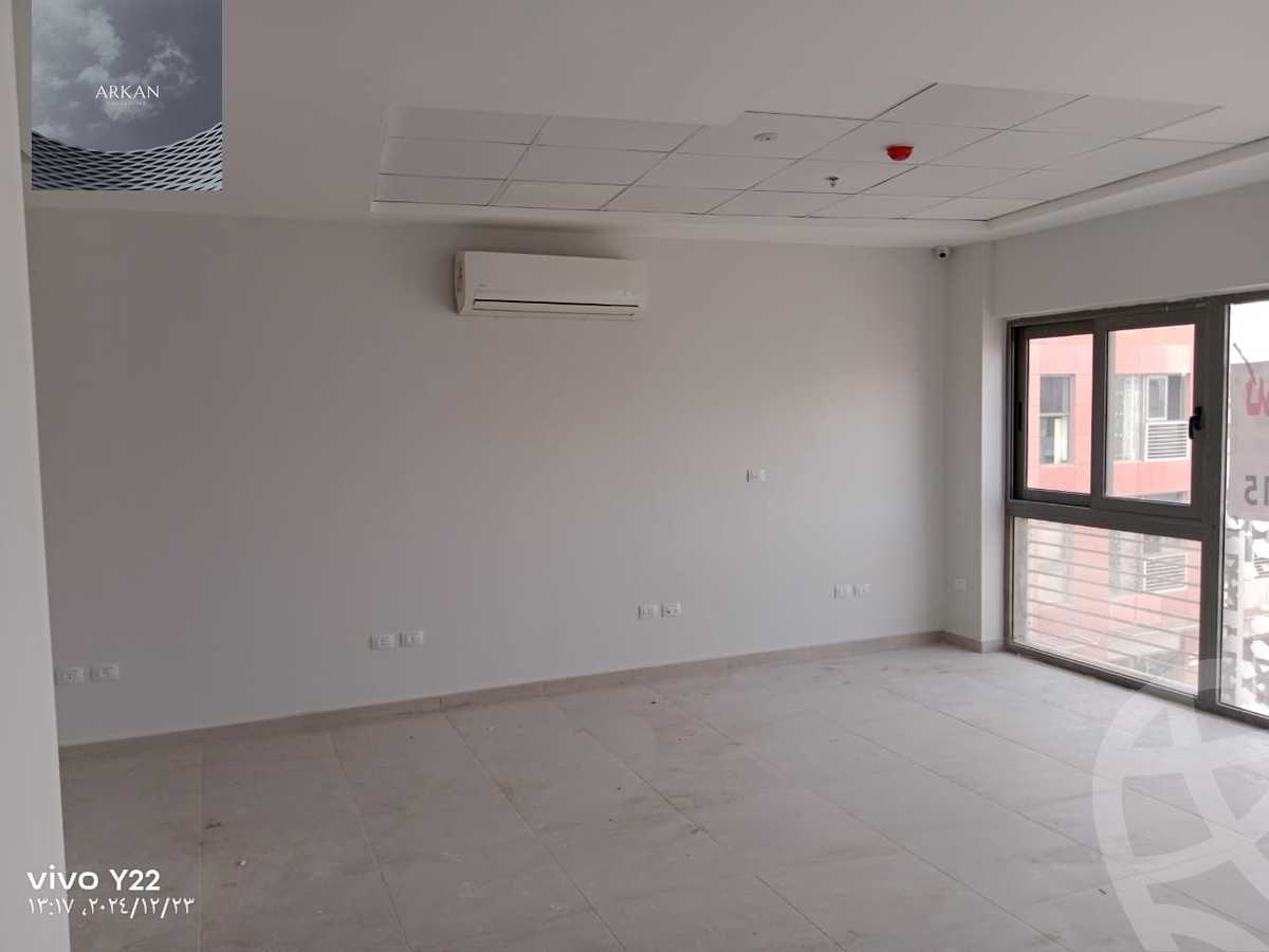 https://aqarmap.com.eg/ar/listing/5443568-for-rent-cairo-el-sheikh-zayed-city-compounds-the-courtyard-mall-dorra