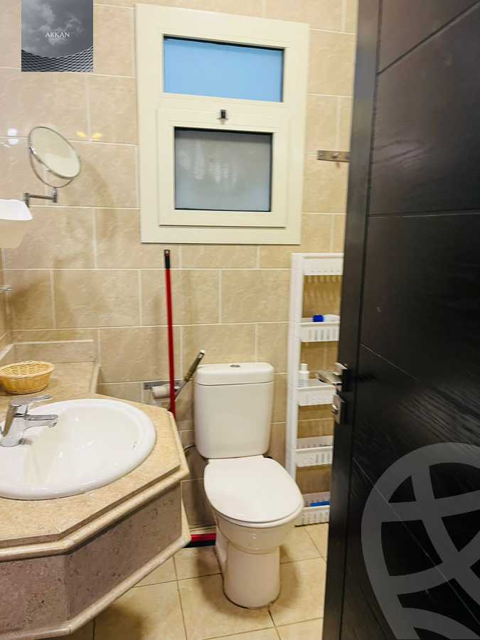 https://aqarmap.com.eg/en/listing/5469689-for-rent-cairo-el-sheikh-zayed-city-compounds-dh-drys