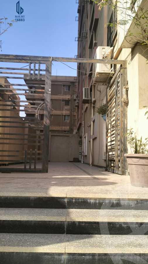 https://aqarmap.com.eg/en/listing/5646591-for-sale-cairo-old-cairo-el-fostat-lfstt-ljdyd-neighborhood-1