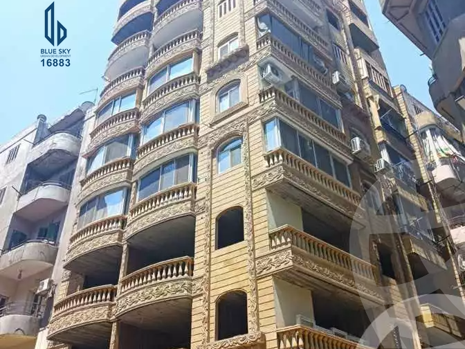 https://aqarmap.com.eg/en/listing/5661881-for-sale-cairo-el-zaher-ramsis-st