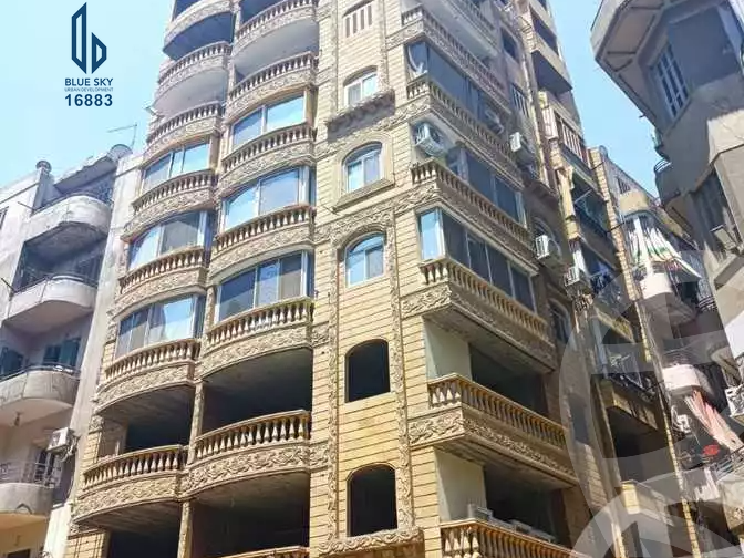 https://aqarmap.com.eg/en/listing/5811516-for-sale-cairo-el-zaher-ramsis-st