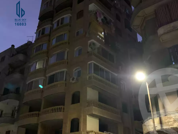 https://aqarmap.com.eg/en/listing/5867245-for-sale-cairo-downtown-el-sakakeny-al-sakakini-sq