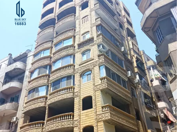 https://aqarmap.com.eg/ar/listing/5877443-for-sale-cairo-downtown-el-sakakeny-al-sakakini-st
