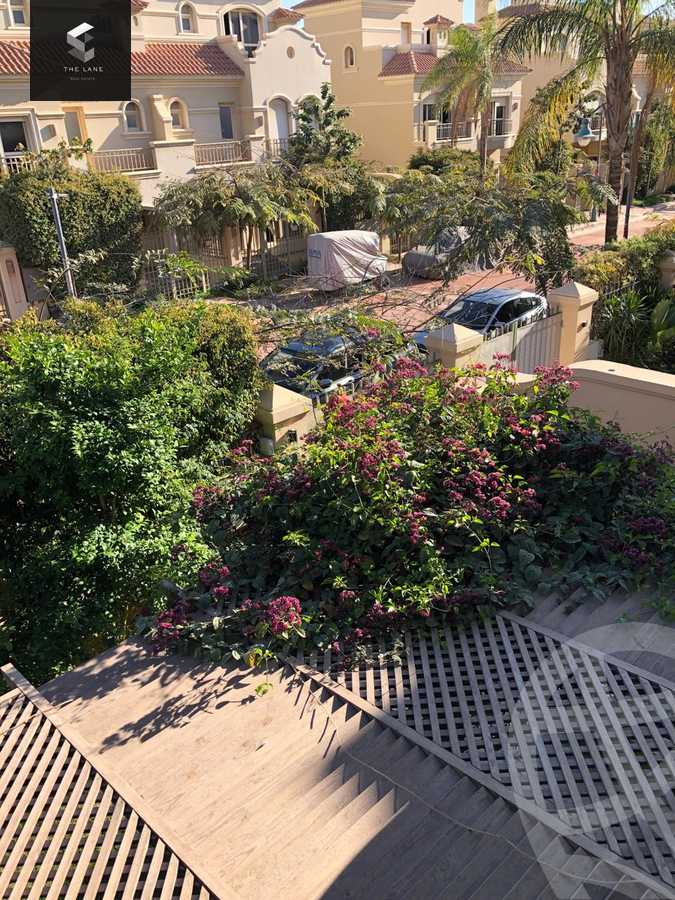 https://aqarmap.com.eg/en/listing/4856022-for-sale-cairo-6th-of-october-compounds-el-patio-6