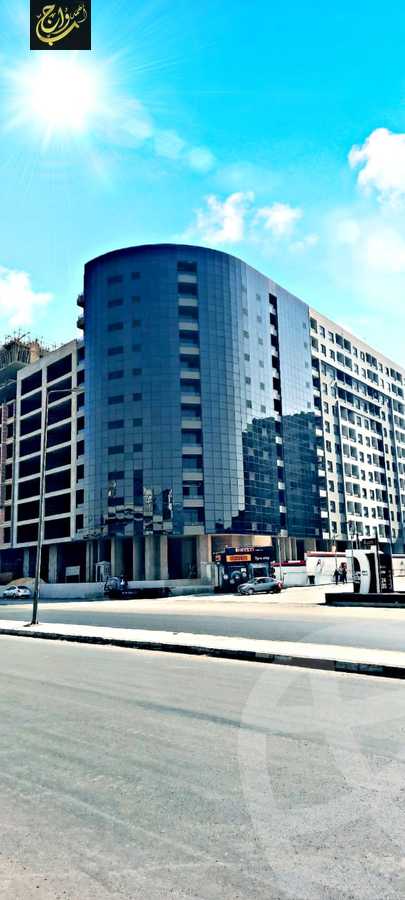 https://aqarmap.com.eg/ar/listing/5446154-for-sale-cairo-new-cairo-compounds-kattameya-gate