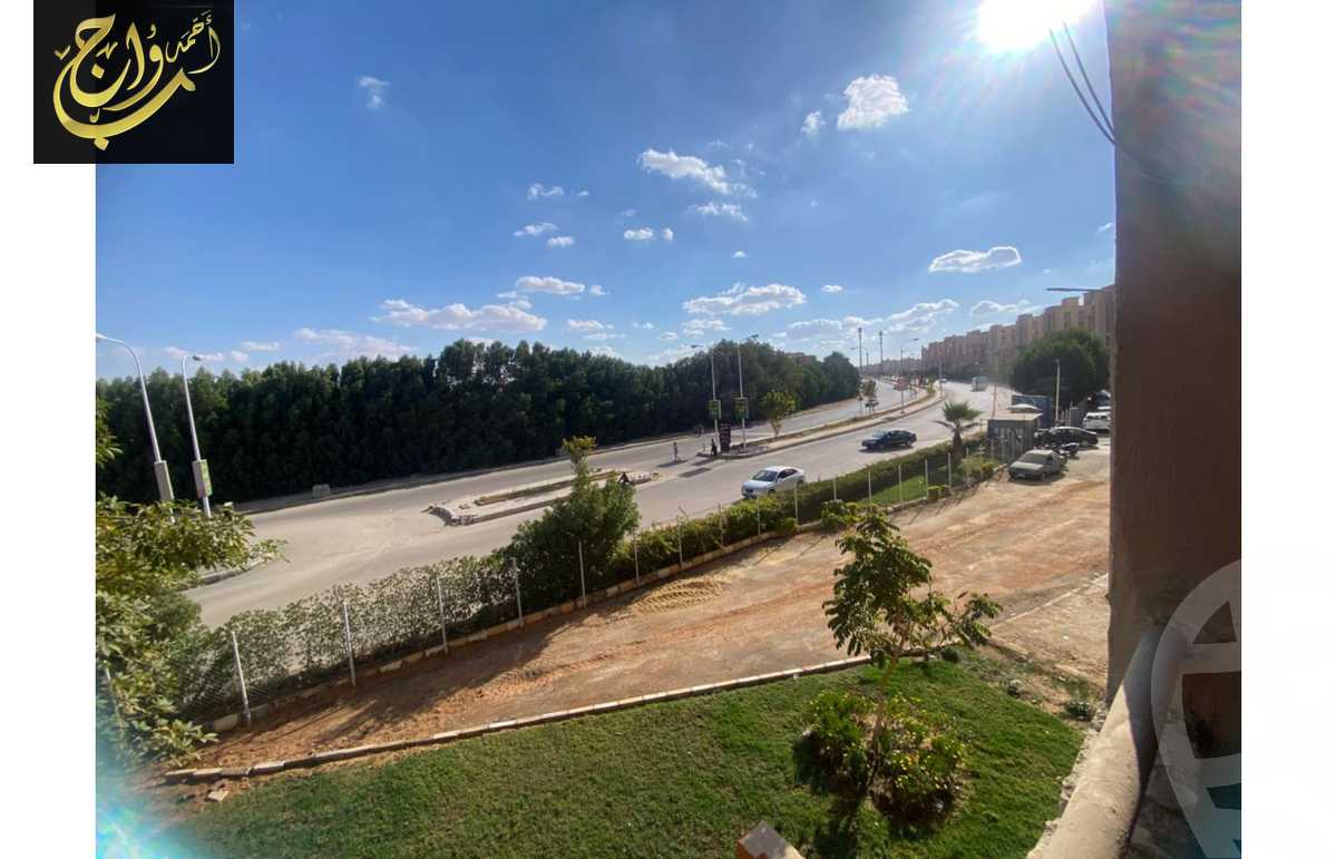 https://aqarmap.com.eg/ar/listing/5585702-for-sale-cairo-6th-of-october-hadaeq-october-kmbwnd-fy-hdyq-ktwbr-degla-gardens