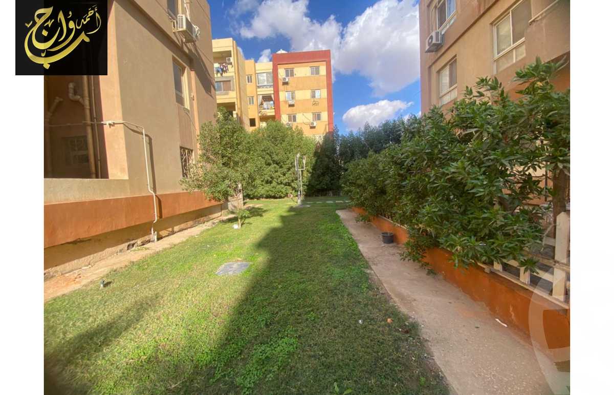 https://aqarmap.com.eg/ar/listing/5585702-for-sale-cairo-6th-of-october-hadaeq-october-kmbwnd-fy-hdyq-ktwbr-degla-gardens