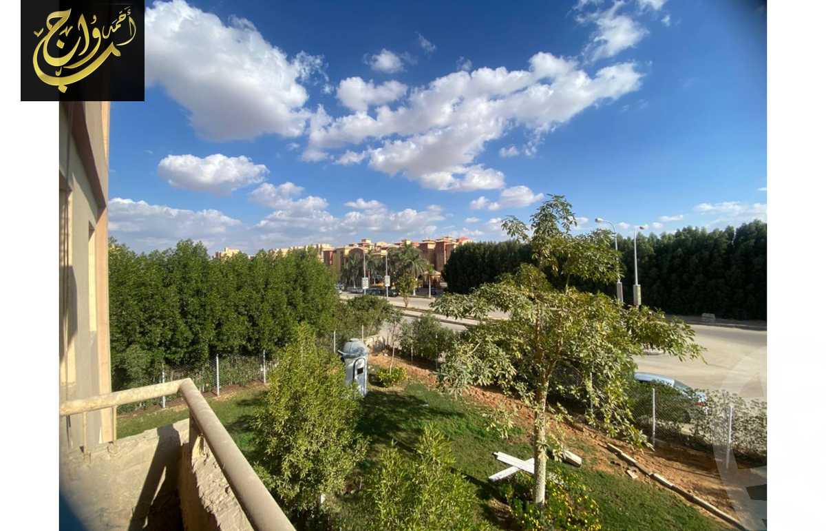 https://aqarmap.com.eg/ar/listing/5585702-for-sale-cairo-6th-of-october-hadaeq-october-kmbwnd-fy-hdyq-ktwbr-degla-gardens