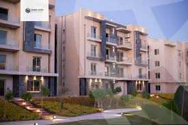 https://aqarmap.com.eg/en/listing/5363064-for-sale-cairo-new-cairo-compounds-galleria-moon-valley