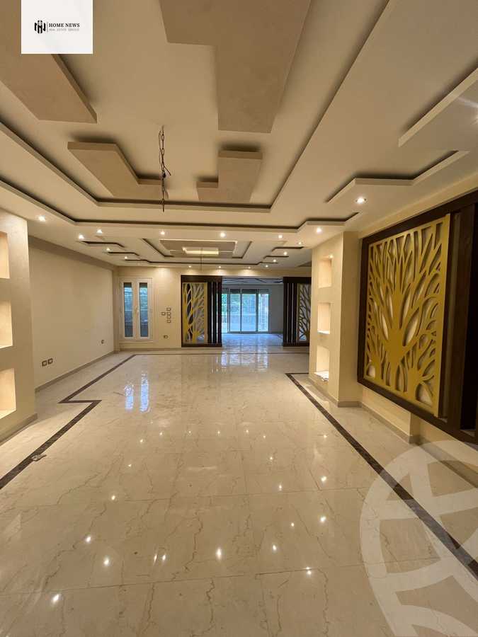 https://aqarmap.com.eg/ar/listing/5465595-for-sale-cairo-new-cairo-compounds-mountain-view-hyde-park