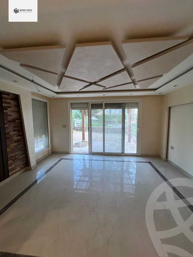 https://aqarmap.com.eg/ar/listing/5465595-for-sale-cairo-new-cairo-compounds-mountain-view-hyde-park
