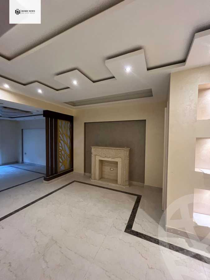 https://aqarmap.com.eg/ar/listing/5465595-for-sale-cairo-new-cairo-compounds-mountain-view-hyde-park