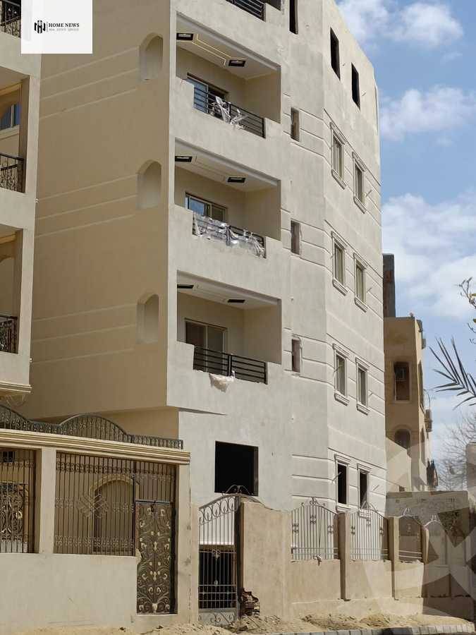 https://aqarmap.com.eg/en/listing/5714023-for-sale-cairo-new-cairo-compounds-loaloat-new-cairo