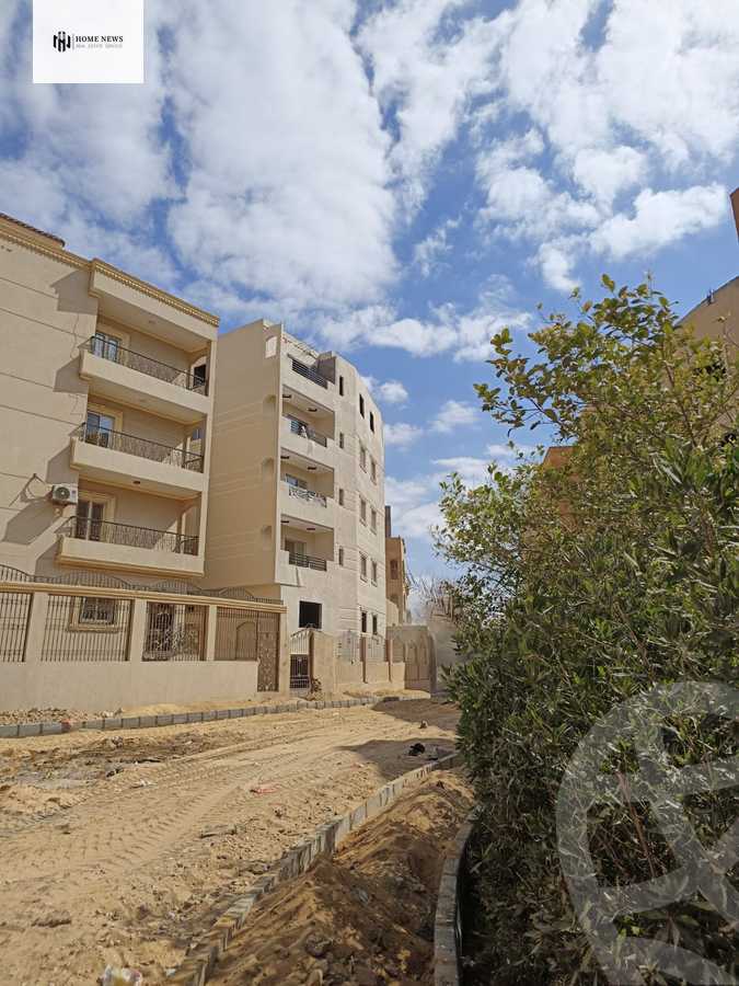 https://aqarmap.com.eg/en/listing/5714023-for-sale-cairo-new-cairo-compounds-loaloat-new-cairo