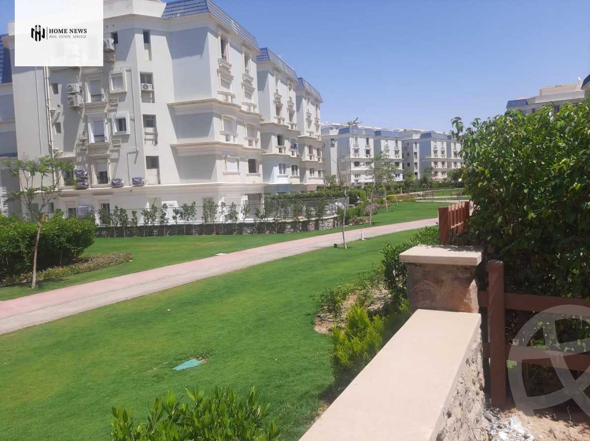 https://aqarmap.com.eg/en/listing/5865206-for-sale-cairo-new-cairo-compounds-mountain-view-hyde-park