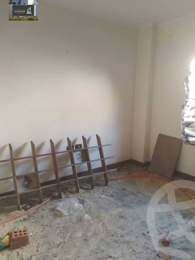 https://aqarmap.com.eg/en/listing/5274623-for-sale-cairo-6th-of-october-el-ahyaa-neighborhood-3rd-nasr-ammar-st