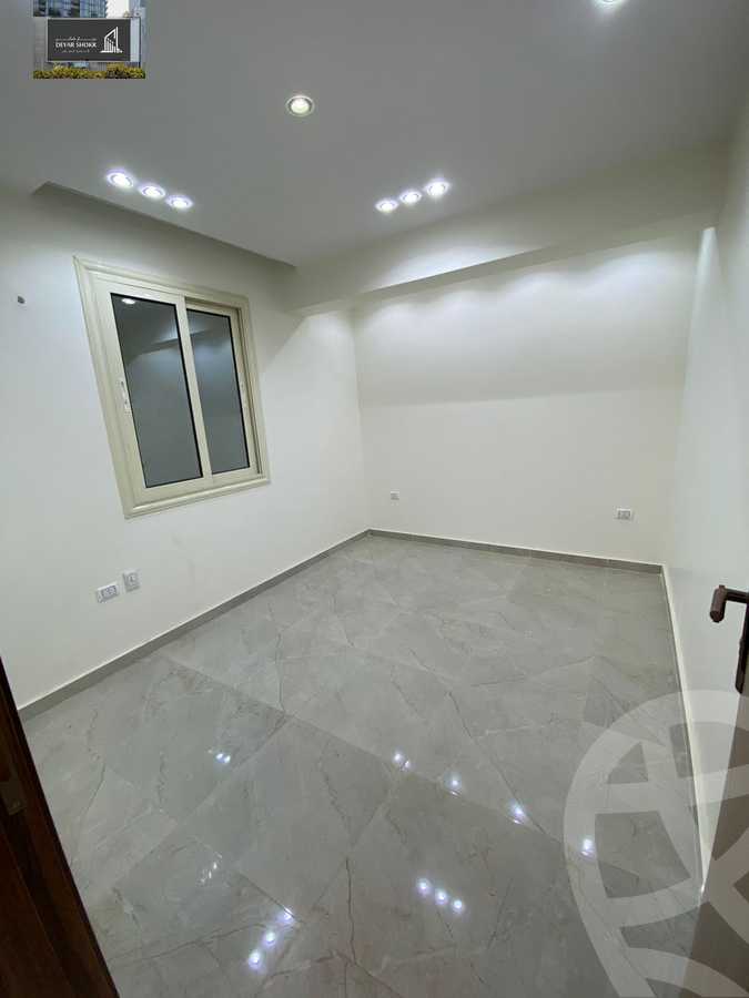 https://aqarmap.com.eg/en/listing/5533553-for-sale-cairo-6th-of-october-el-ahyaa-neighborhood-3rd-street-6