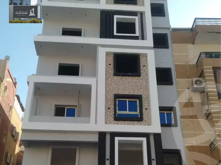 https://aqarmap.com.eg/en/listing/5934949-for-sale-cairo-6th-of-october-el-ahyaa-neighborhood-3rd-nasr-ammar-st