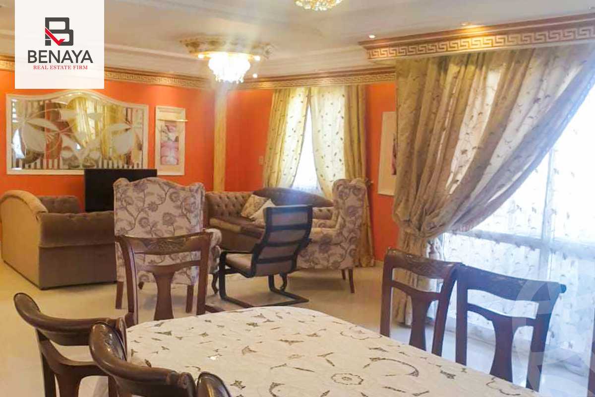 https://aqarmap.com.eg/ar/listing/5107886-for-sale-cairo-new-cairo-lrhb-city-phase-4-mohammed-farid-st