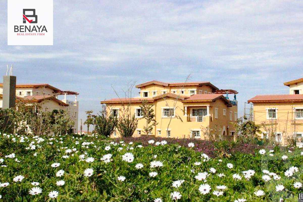 https://aqarmap.com.eg/ar/listing/5231575-for-sale-cairo-new-cairo-compounds-hyde-park-centre-ville-hyde-park