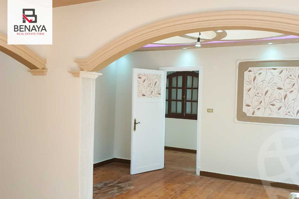 https://aqarmap.com.eg/en/listing/5315082-for-sale-alexandria-sn-styfnw-abd-el-salam-aref-st